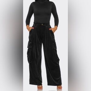 Comfy Soft Black Velour Cargo Pants - Womens-elastic band in back – S M L